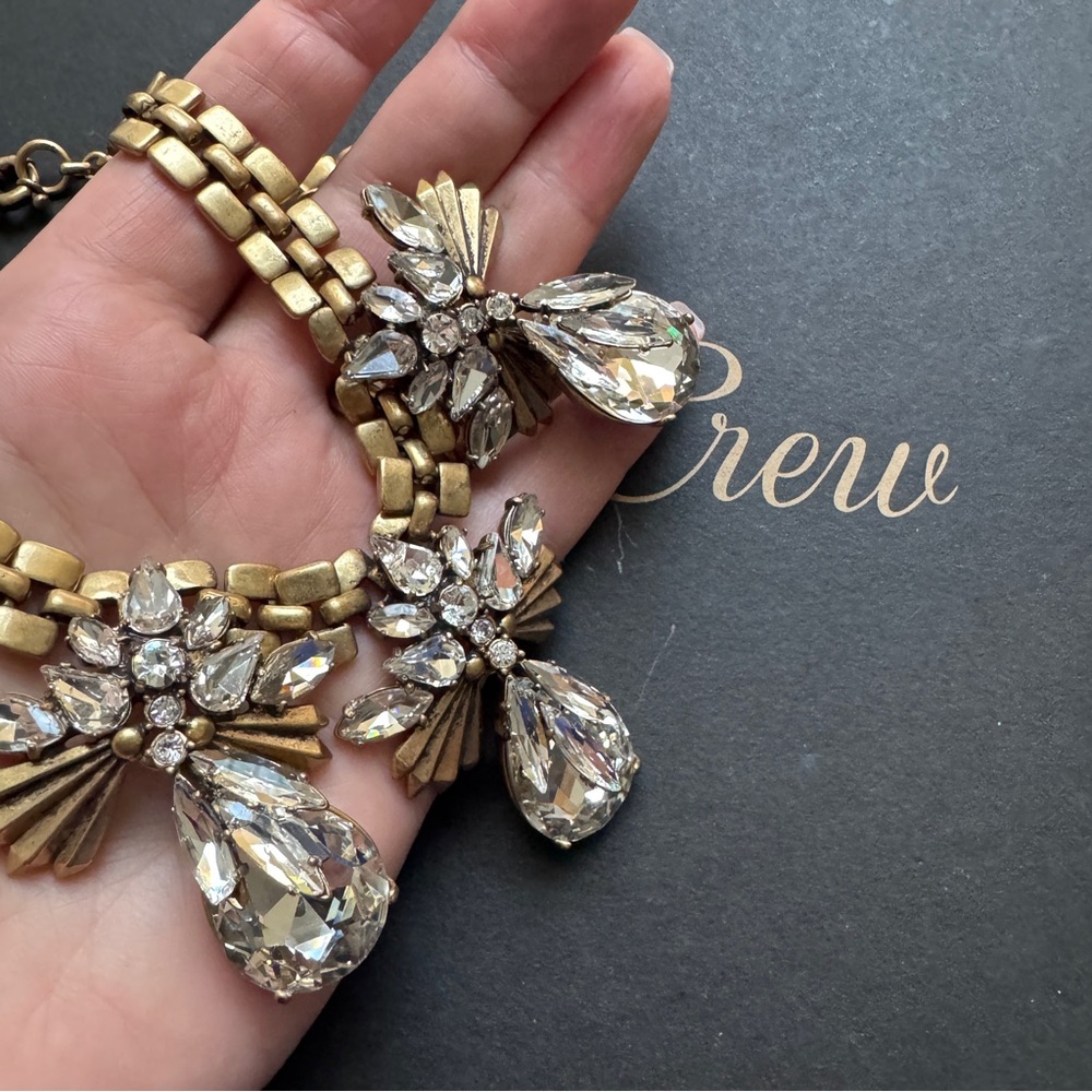 🌱 J. Crew Crystal statement necklace - Picture 4 of 5